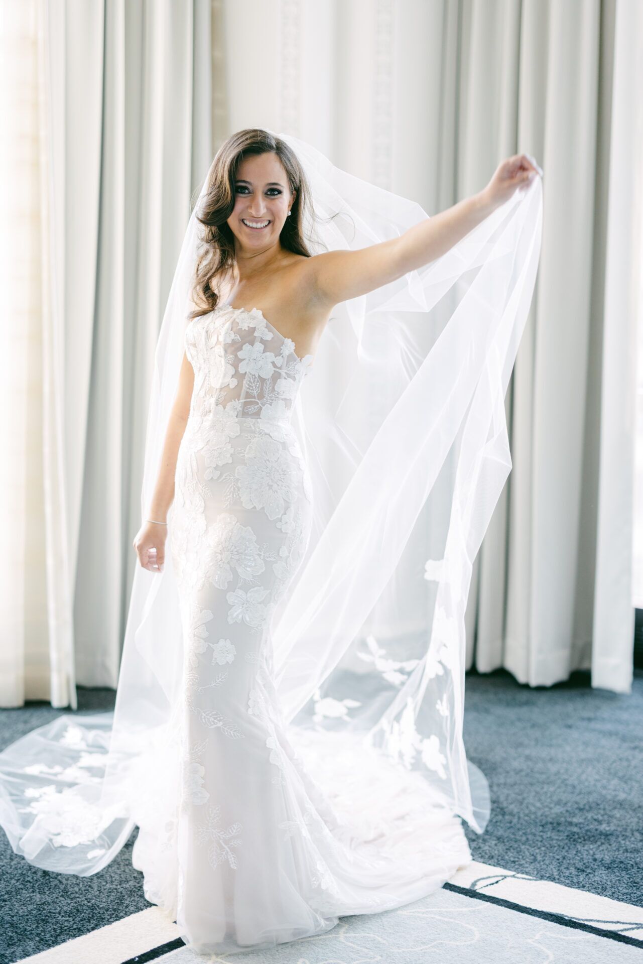 Sumi Long-Sleeve Bridal Gown - Mira Zwillinger