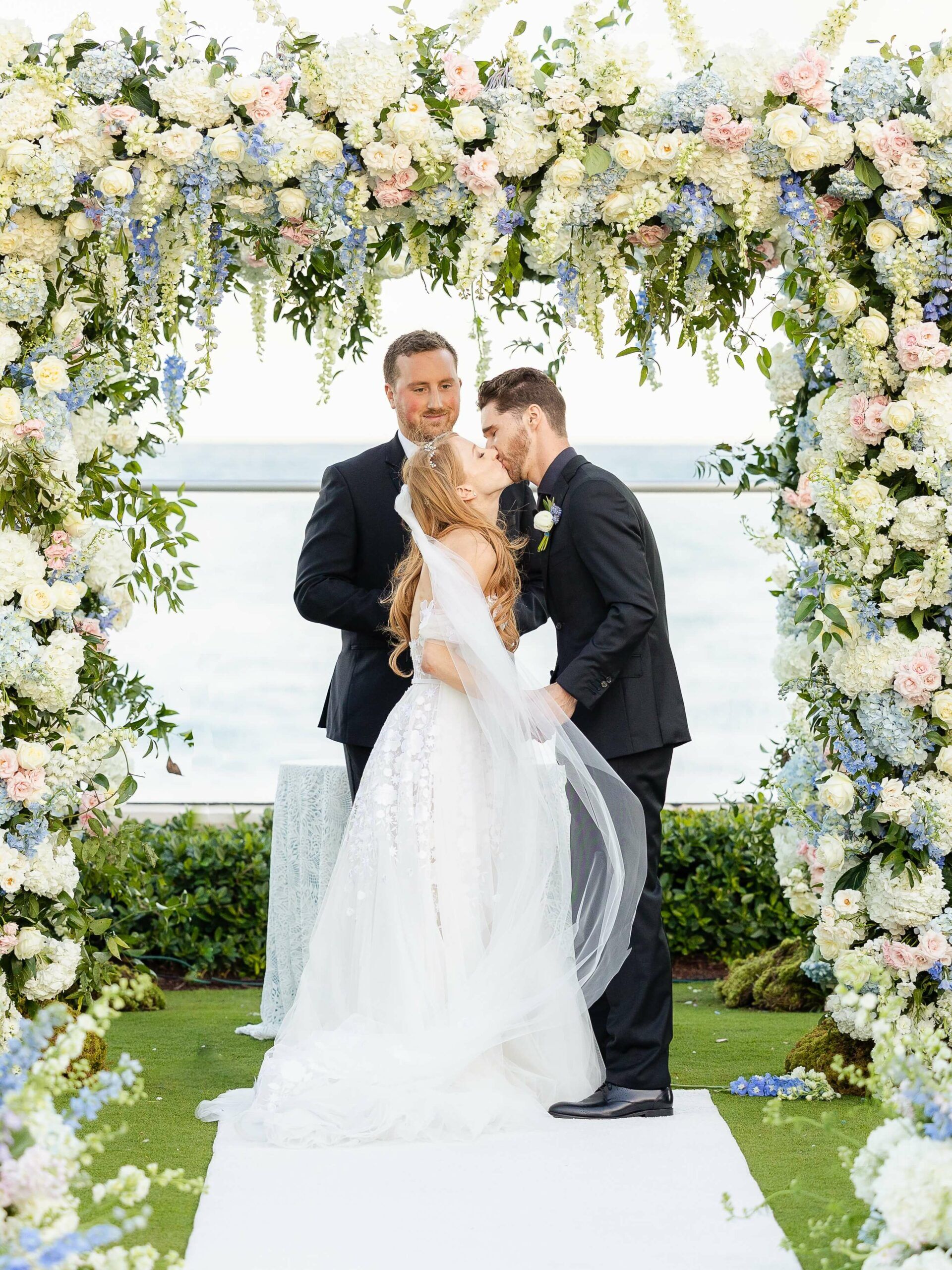 Lexa - Mira Zwillinger