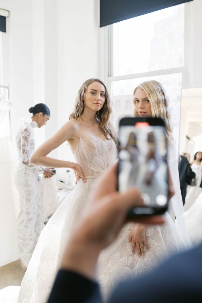 MAYRA-JOY-SS2026-FarbeyonD-