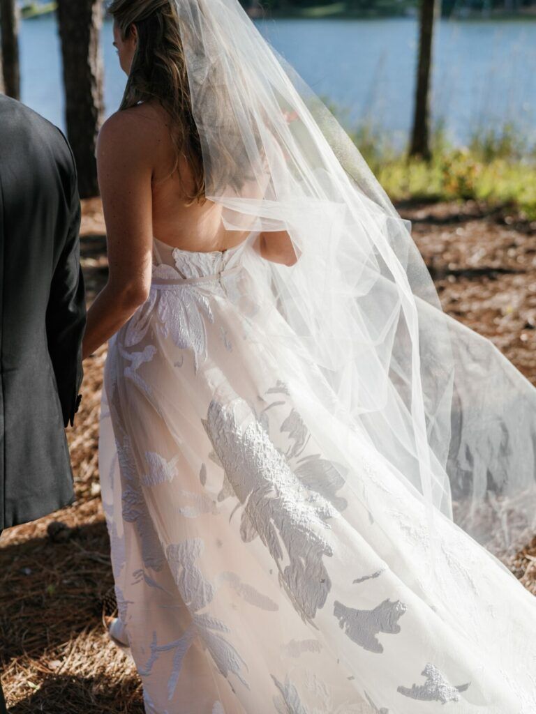 BRIDEOFTHEWEEK: Brooke Hyland - Mira Zwillinger
